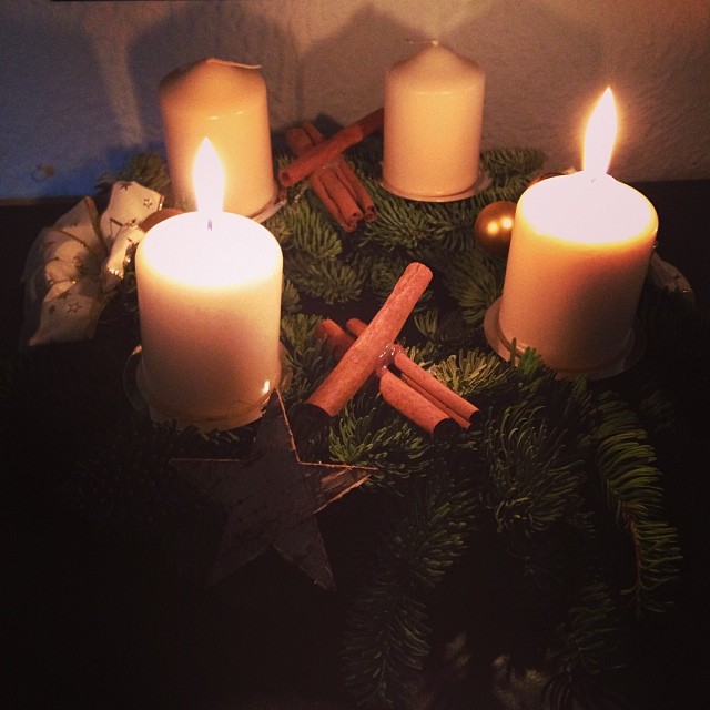 So pretty...hoping it will infuse some Christmas spirit back into me. 🎄🎄#advent #secondsunday #scroogegoaway